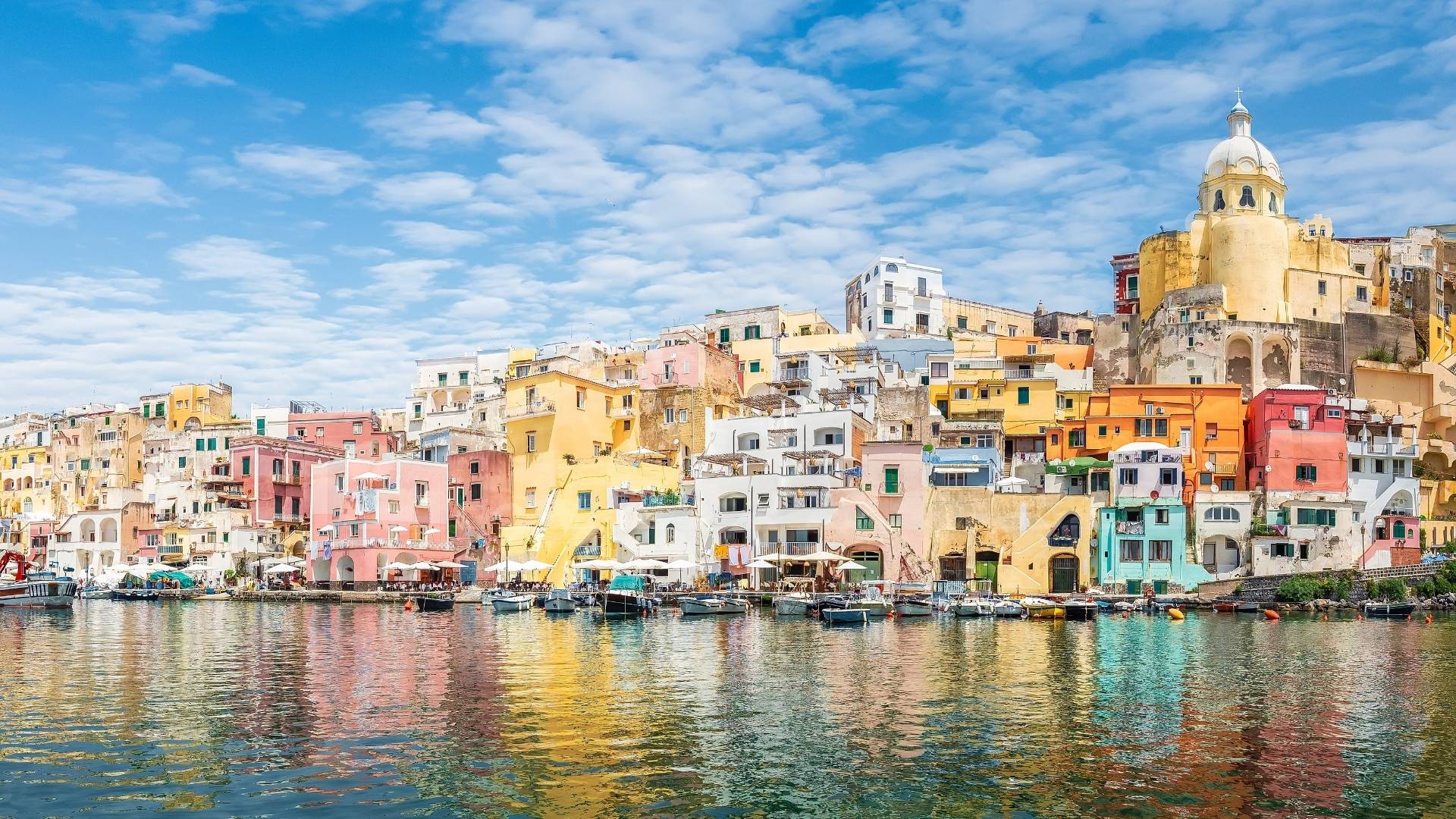 l'isola di Procida è capitale della cultura italiana per il 2022
